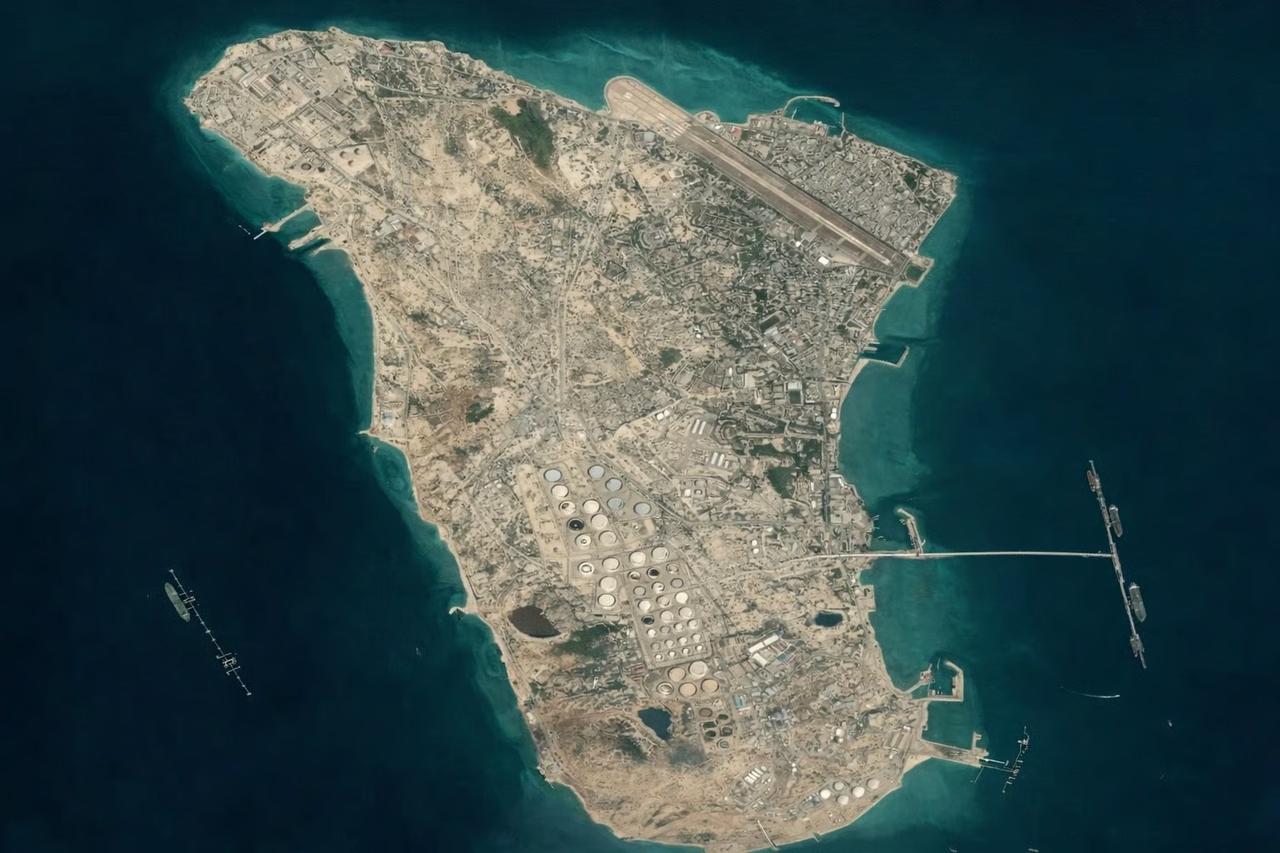 İran Kharg Adası’nı güçlendiriyor