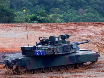 Taiwan Unveils U.S.-Made Abrams Tanks in Military Drills 