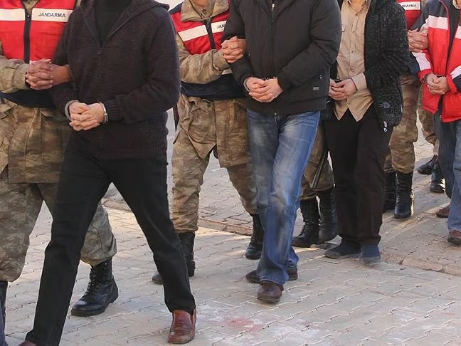 Jandarmadan üç ilde dev uyuşturucu operasyonu: 123 gözaltı 