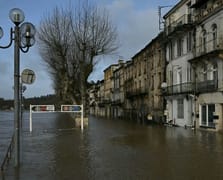 Nils Fırtınası'nın vurduğu Fransa'da bilanço artıyor