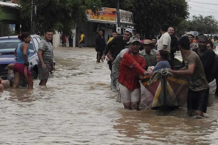 Kolombiya'da şiddetli yağışlar felakete yol açtı: 14 ölü