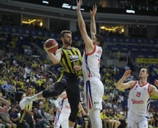 Basketbol Süper Ligi play-off yarı finalinde kritik maç: Fenerbahçe, serideki avantajını finale taşımak istiyor