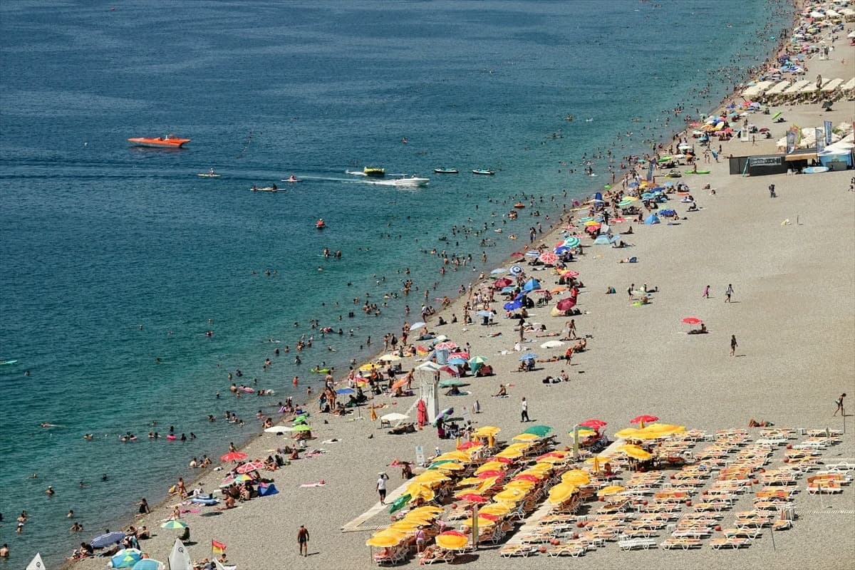 Antalya'da termometreler alev aldı