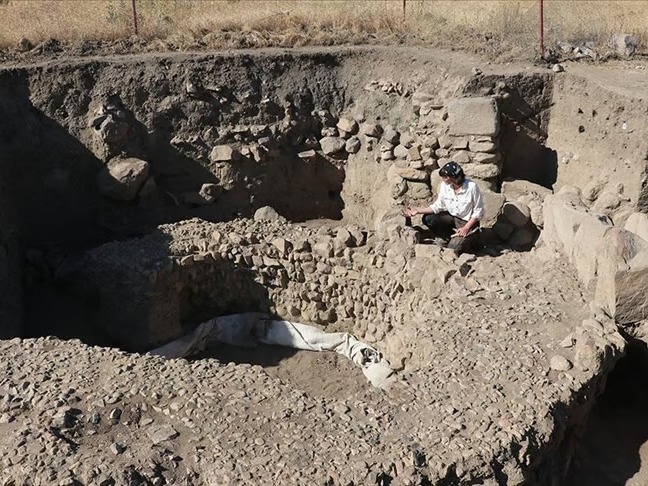 Uşaklı Höyük'teki tohumlar Hititlerin sofrasına ışık tutuyor