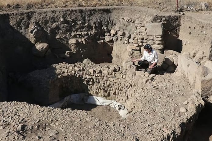 Uşaklı Höyük'teki tohumlar Hititlerin sofrasına ışık tutuyor