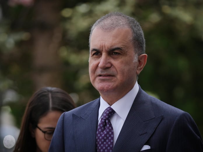 PKK kendini feshetti: AK Parti'den ilk açıklama Ömer Çelik'ten geldi