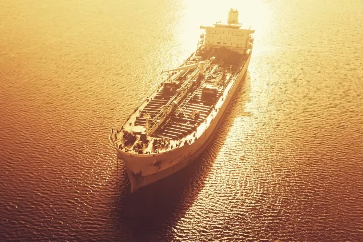 UK Challenges 40 Russian Shadow Fleet Ships Monthly