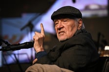 Öğrenciler ile İlber Ortaylı arasında tartışma çıktı