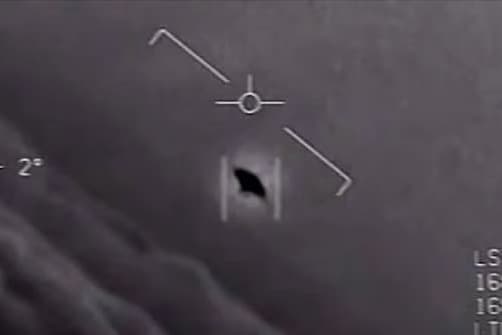 ABD Savunma Bakanlığı, UFO'lar hakkında yeni belgeler yayımladı: 41 yeni görüntü ve video kamuoyuna sunuldu