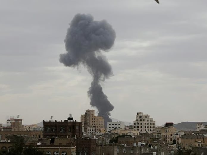 İsrail güçleri Yemen'in başkenti Sana'ya hava saldırısı düzenledi