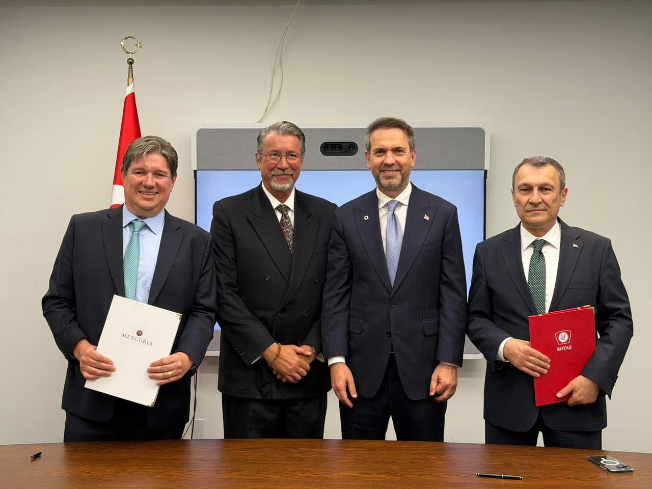 Türkiye'den ABD ile 20 yıllık dev LNG anlaşması