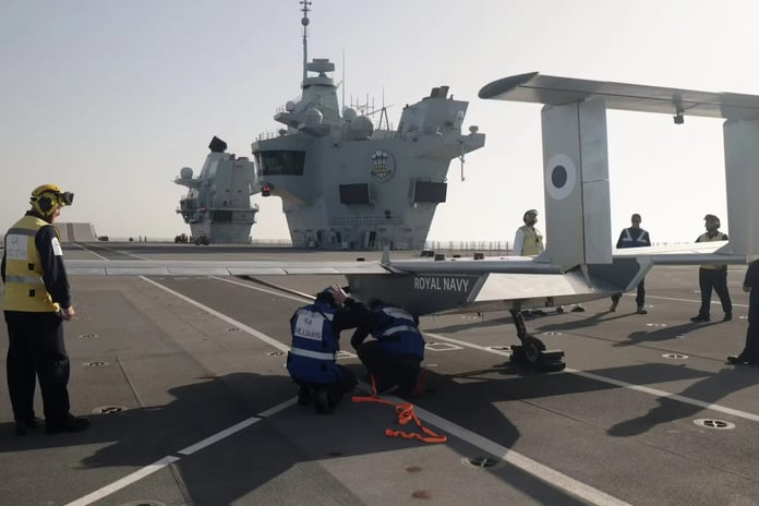 İngiltere, uçak gemisi tabanlı İHA geliştirme programı başlattı