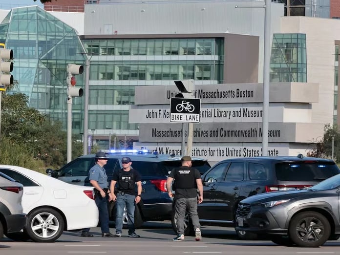 Massachusetts Üniversitesi’nde silah sesleri paniği