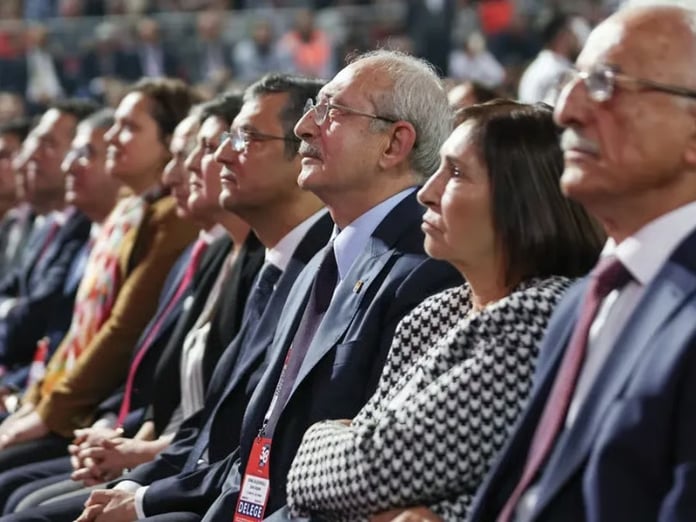 Kılıçdaroğlu: Parti yönetilmek zorunda, kaçmak olmaz