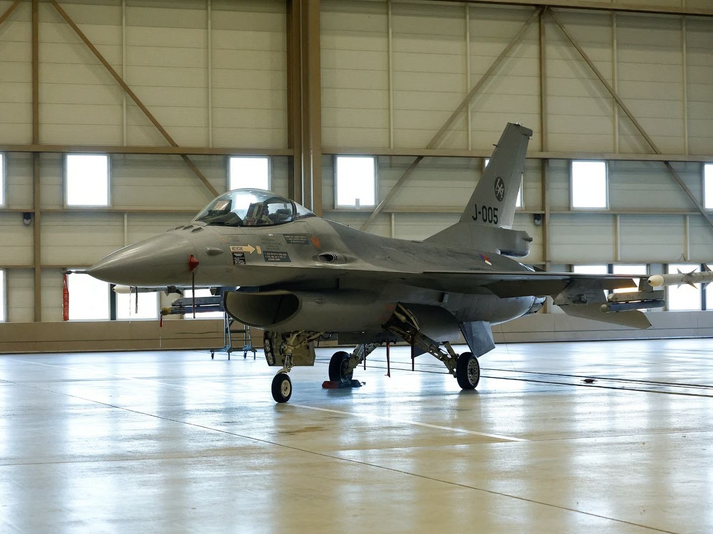 ABD, Ukrayna F-16’ları için Sabena ile 235 milyon dolarlık bakım anlaşması yaptı