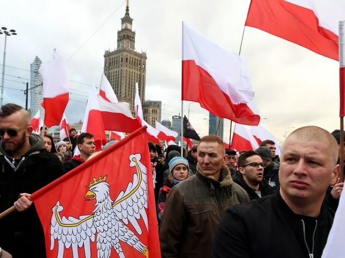 Polonya'nın borç krizi ilerleyen yıllarda derinleşebilir