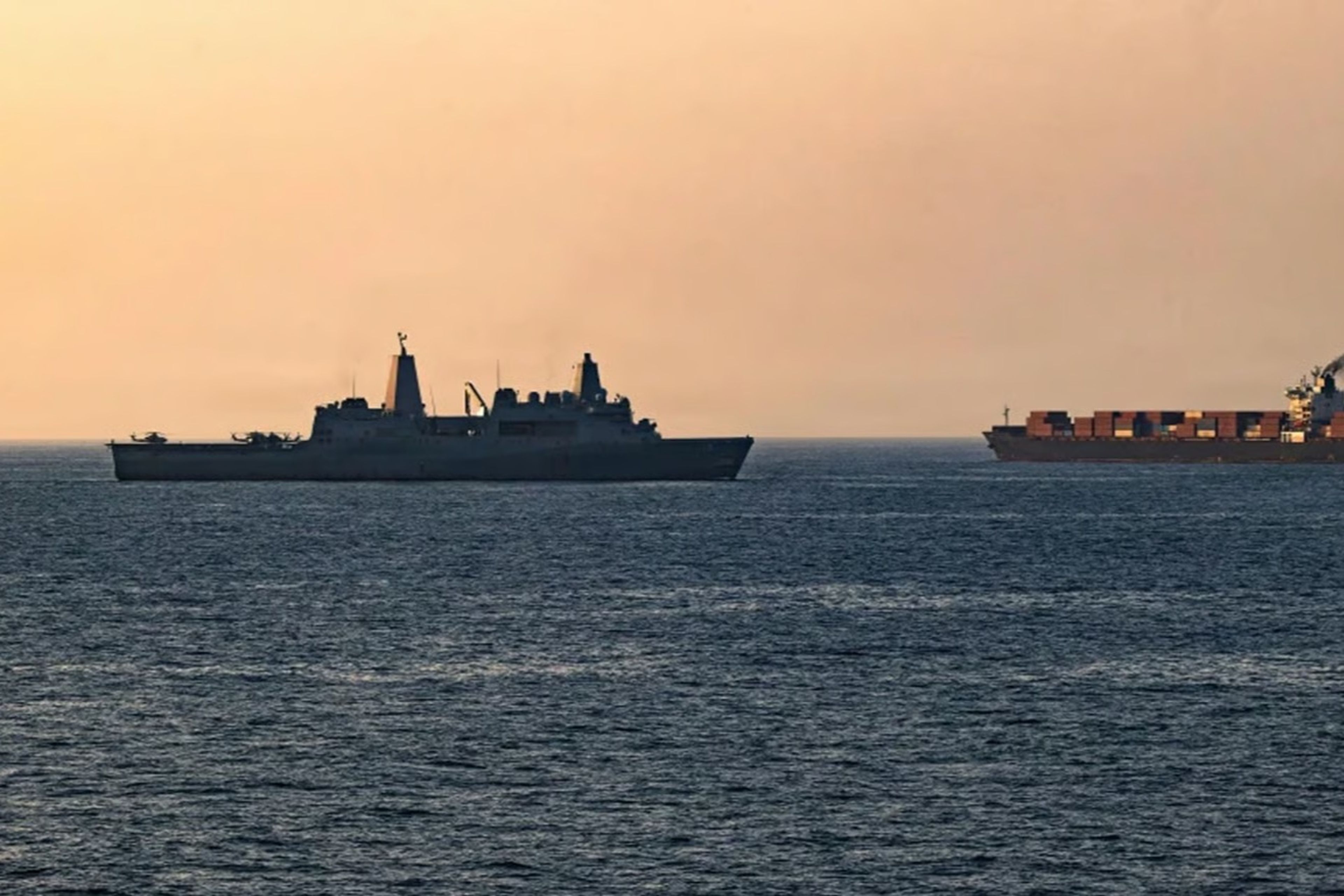 Körfez'de Hindistan-ABD krizi: Amerikan saldırısında Hint denizciler öldü, elçi çağrıldı