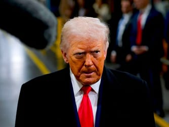 Downed Jets Become Trump's Headache as Iran Defends Airspace