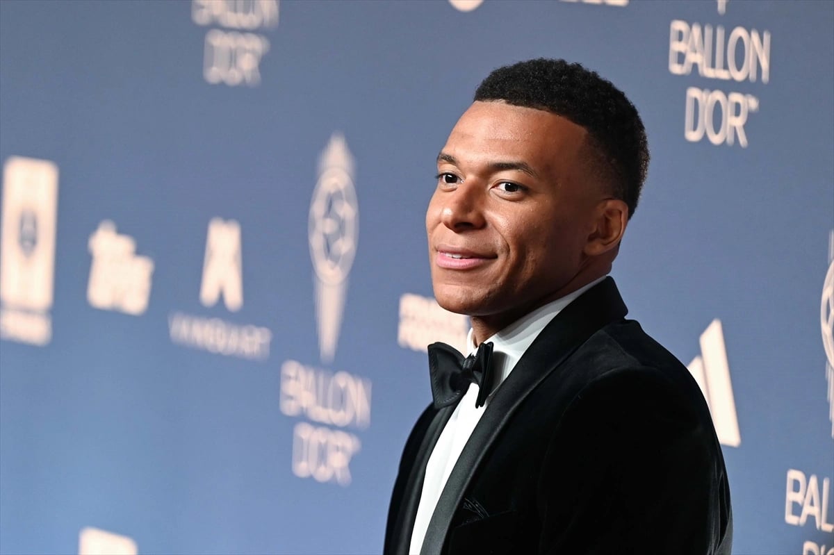 Ballon D'or'u kim kazandı? (Altın Top) Ballon D'or'u hangi futbolcu aldı?
