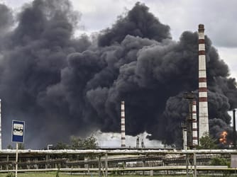 Crippled by Ukrainian Drones, Russia Turns to India for Fuel
