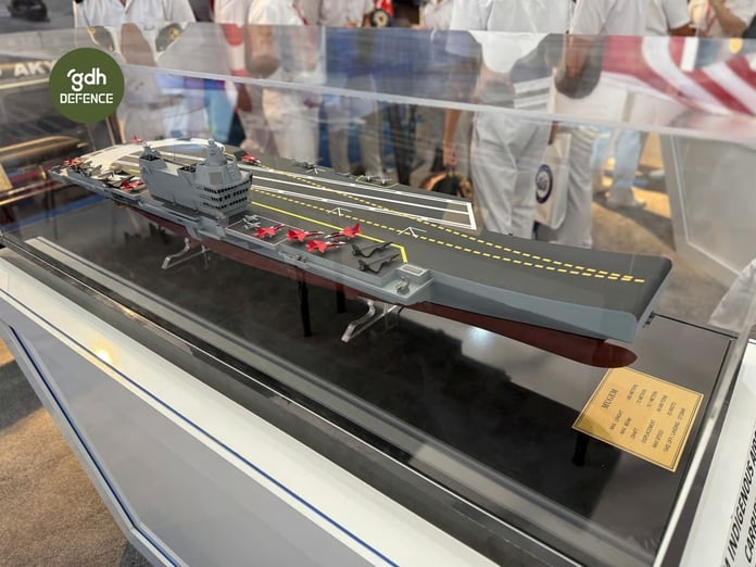 Türk Donanması üç denizde gücünü gösteriyor: Yerli fırkateyn, denizaltı ve uçak gemisi projeleri sürüyor