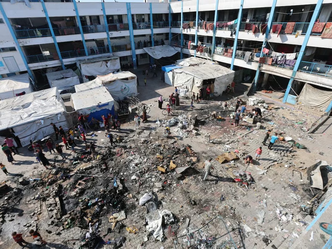 Gazans Reject Trump’s Displacement Plan Amid War Devastation