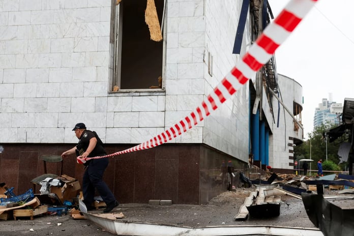 Rusya gece saatlerinde Kiev'e saldırı düzenledi