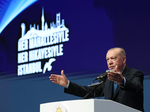 Beyefendi bu görüntüye ne diyecek?