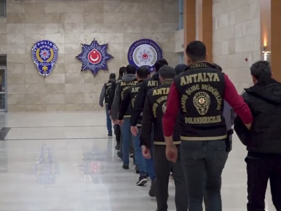 On bir ilde 61 tefeci şüphelisi yakalandı