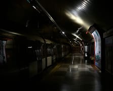 İspanya ve Portekiz'de elektrik kesintisi hayatı felç etti