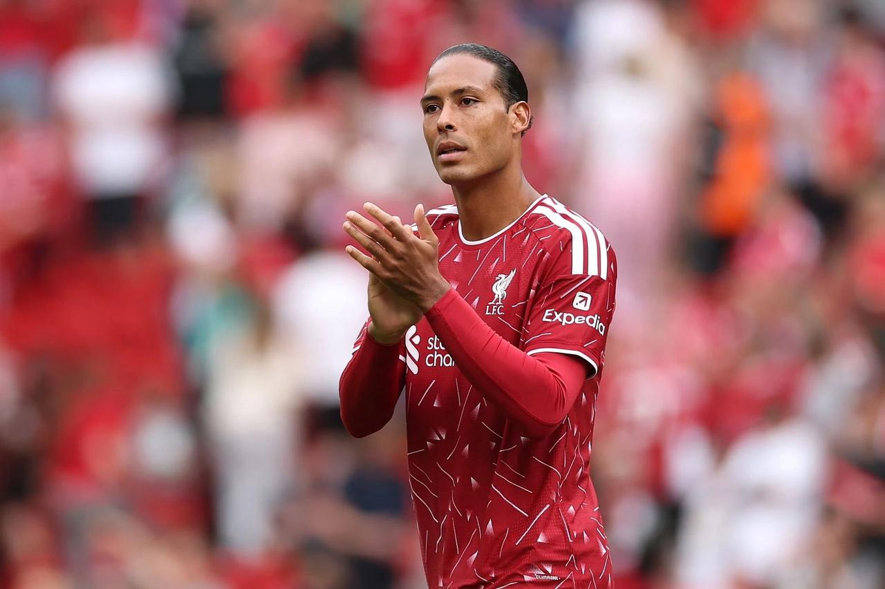Liverpool'da van Dijk belirsizliği: Real Madrid iddiası