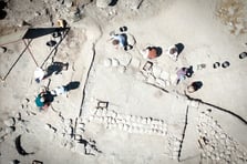 Arslantepe Höyüğü'nde tarihi değiştiren keşif: 8 bin yıllık seramikler bulundu