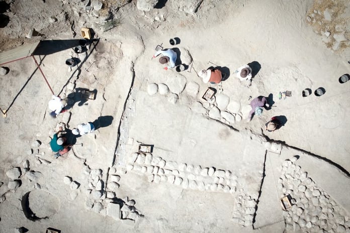Arslantepe Höyüğü'nde tarihi değiştiren keşif: 8 bin yıllık seramikler bulundu