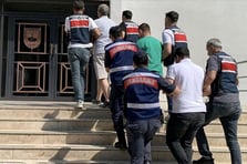 19 ilde FETÖ operasyonu:53 şüpheli yakalandı