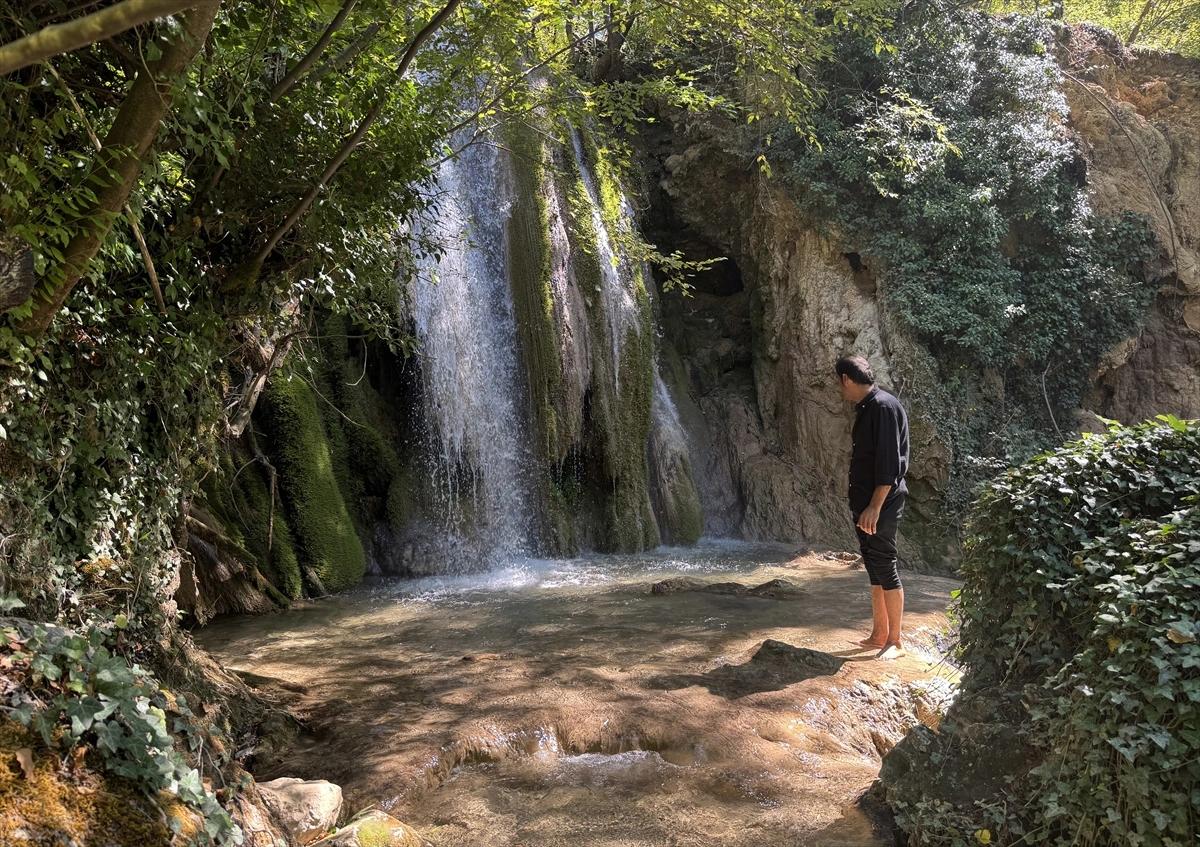 Okçular Şelalesi doğal güzellikleriyle uğrak noktası