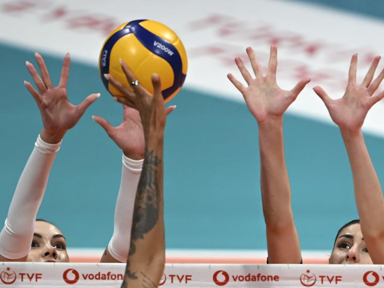 Voleybol liglerinde fikstür belli oldu