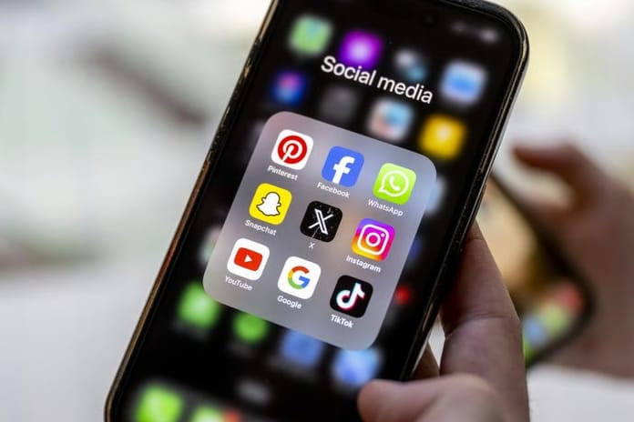 İngiltere'de sosyal medyada Gazze ve Ukrayna içeriklerine sansür