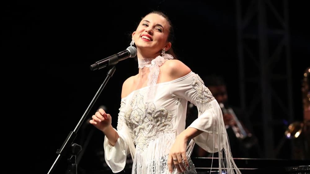 Karsu Türkiye turnesine çıkıyor: 6 şehirde 7 konser verecek