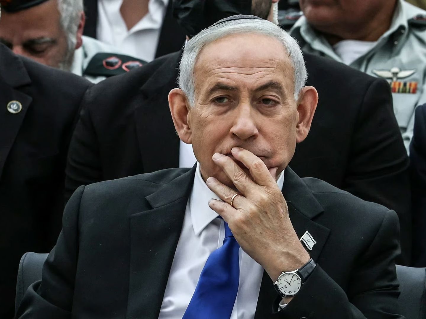 Netanyahu bu kez güvenlik gerekçesiyle duruşmadan kaçtı