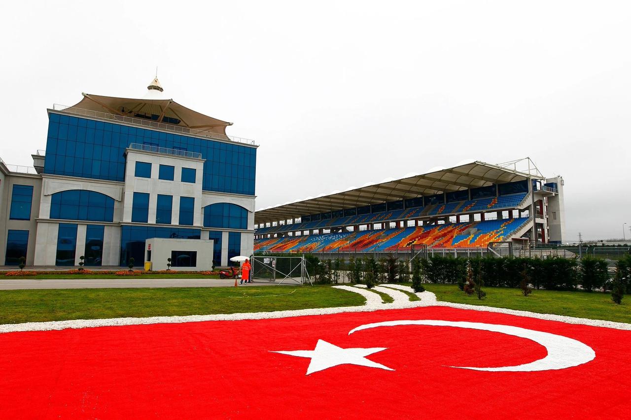 Formula 1 geri dönüyor: İstanbul Park'tan F1 hamlesi