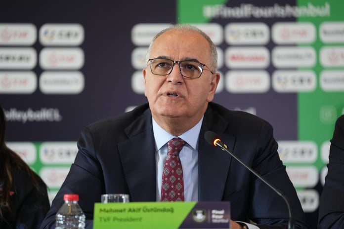 Türkiye Voleybol Federasyonu Başkanı Mehmet Akif Üstündağ: