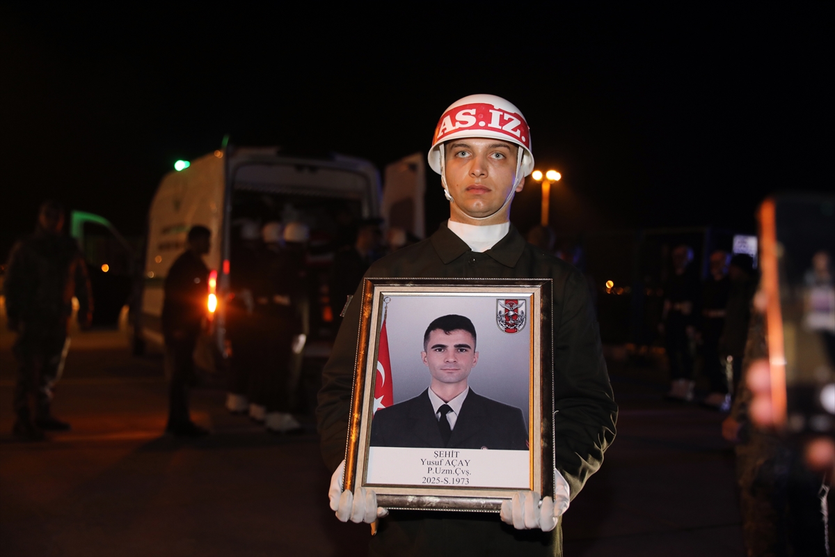 Ağrı'dan Hatay'a şehit ateşi düştü: Şehit Uzman Çavuş dualarla uğurlandı