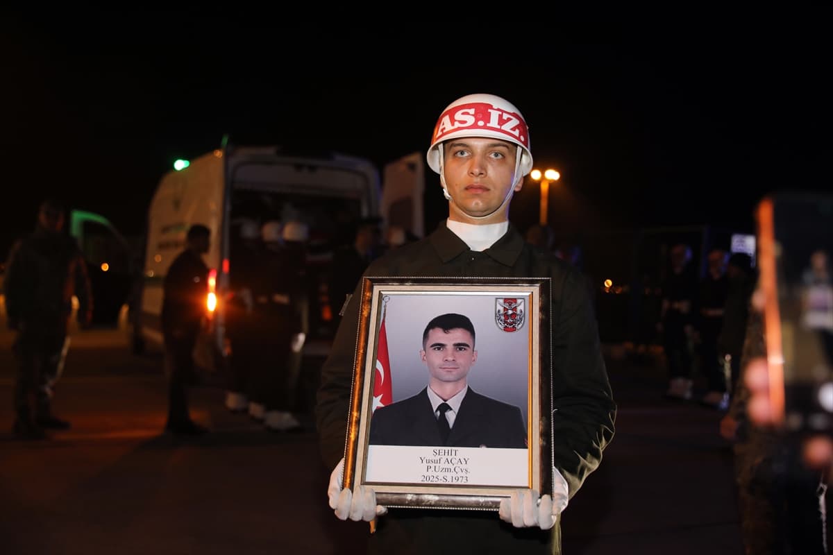 Ağrı'dan Hatay'a şehit ateşi düştü: Şehit Uzman Çavuş dualarla uğurlandı