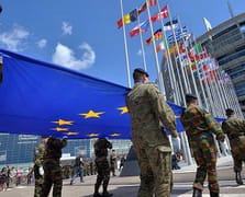 Yunanistan, SAFE fonundan 790 milyon avro talep etmeyi planlıyor