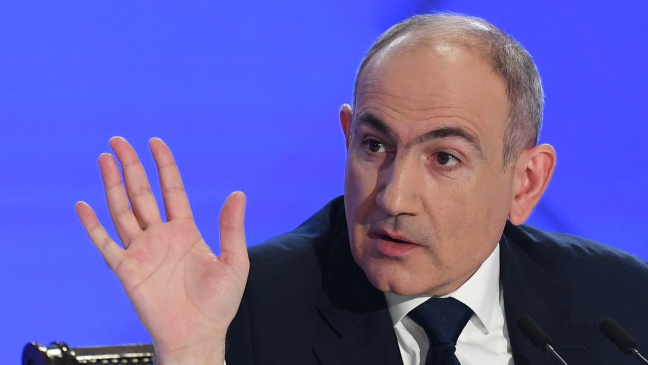 Paşinyan Moskova'ya rest çekti: Rusya askeri üssünü boşaltırsa itiraz etmeyiz