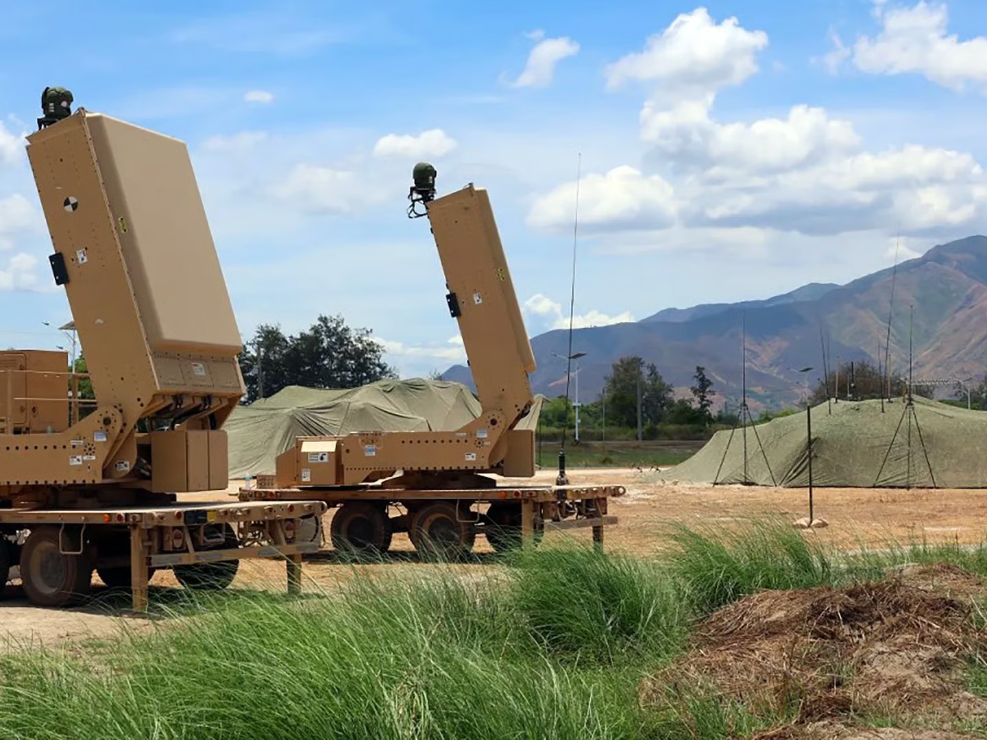 US Bets $43M On Microwave System To Stop Drone Swarms