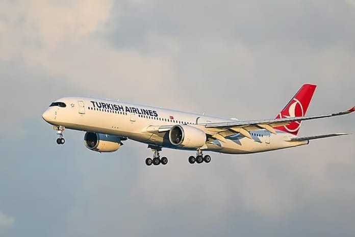 THY uçağında alarm! Ağ adıyla bomba tehdidi