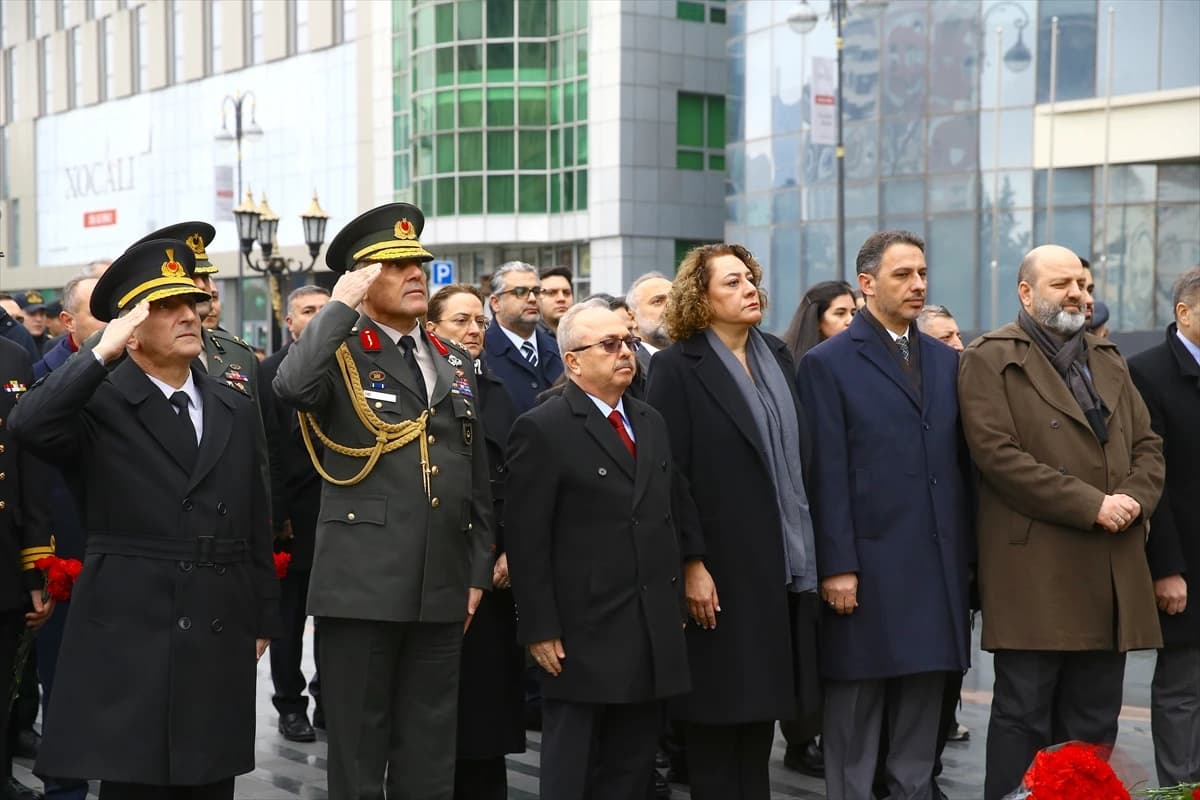 Azerbaycan'da Hocalı şehitleri için anma törenleri düzenlendi