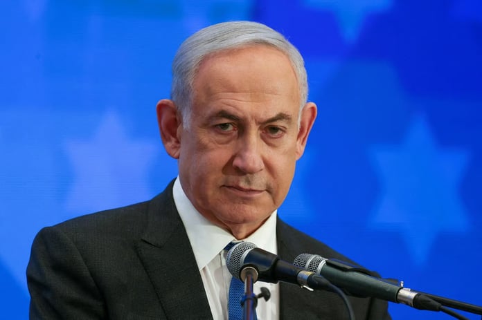 Yolsuzluktan yargılanan Netanyahu af istedi