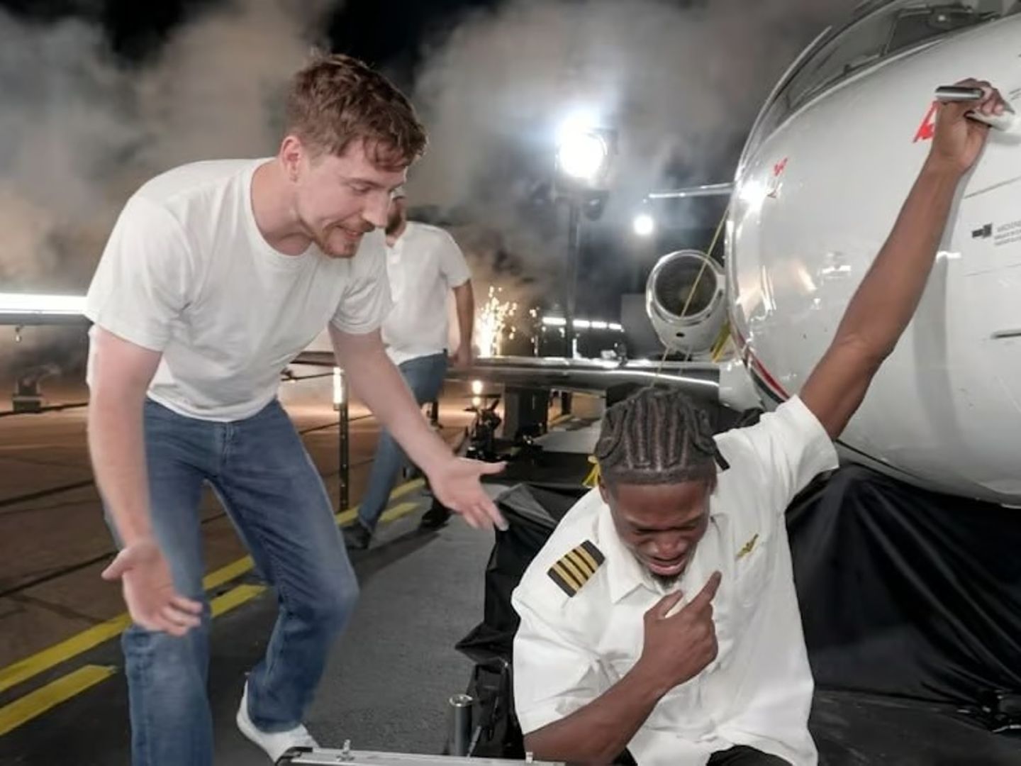 MrBeast'in özel jet verdiği fenomen uyuşturucu operasyonunda gözaltına alındı